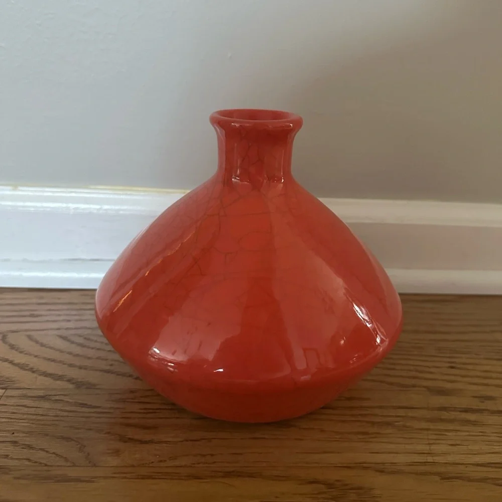 Crate & Barrel  Vase Mireya Orange Round Base 6